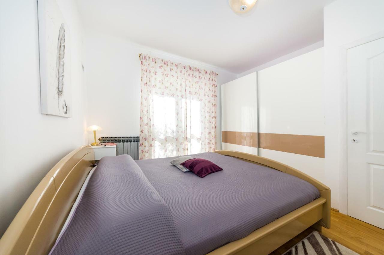 Mihael Lägenhet Zadar Exteriör bild